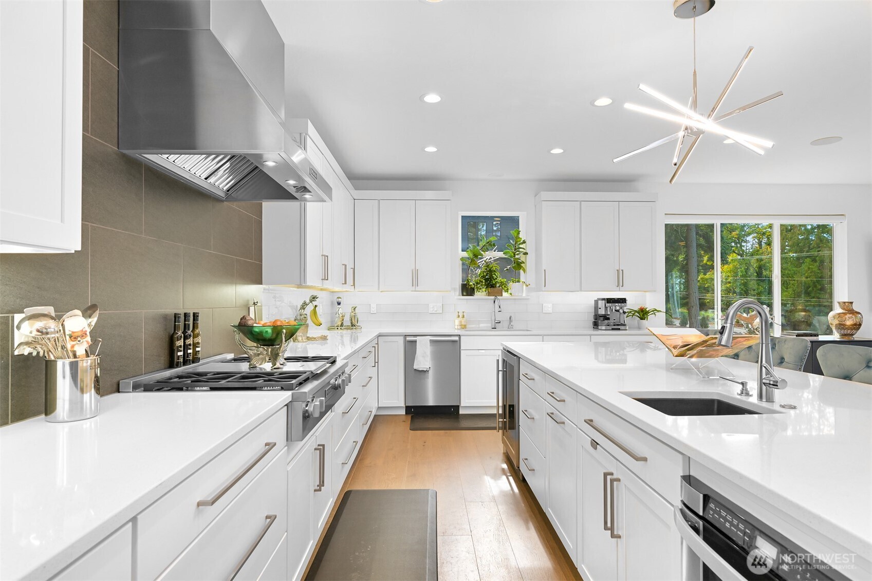 1105 40th Street Bellingham, WA 98229 - Photo 22 of 38