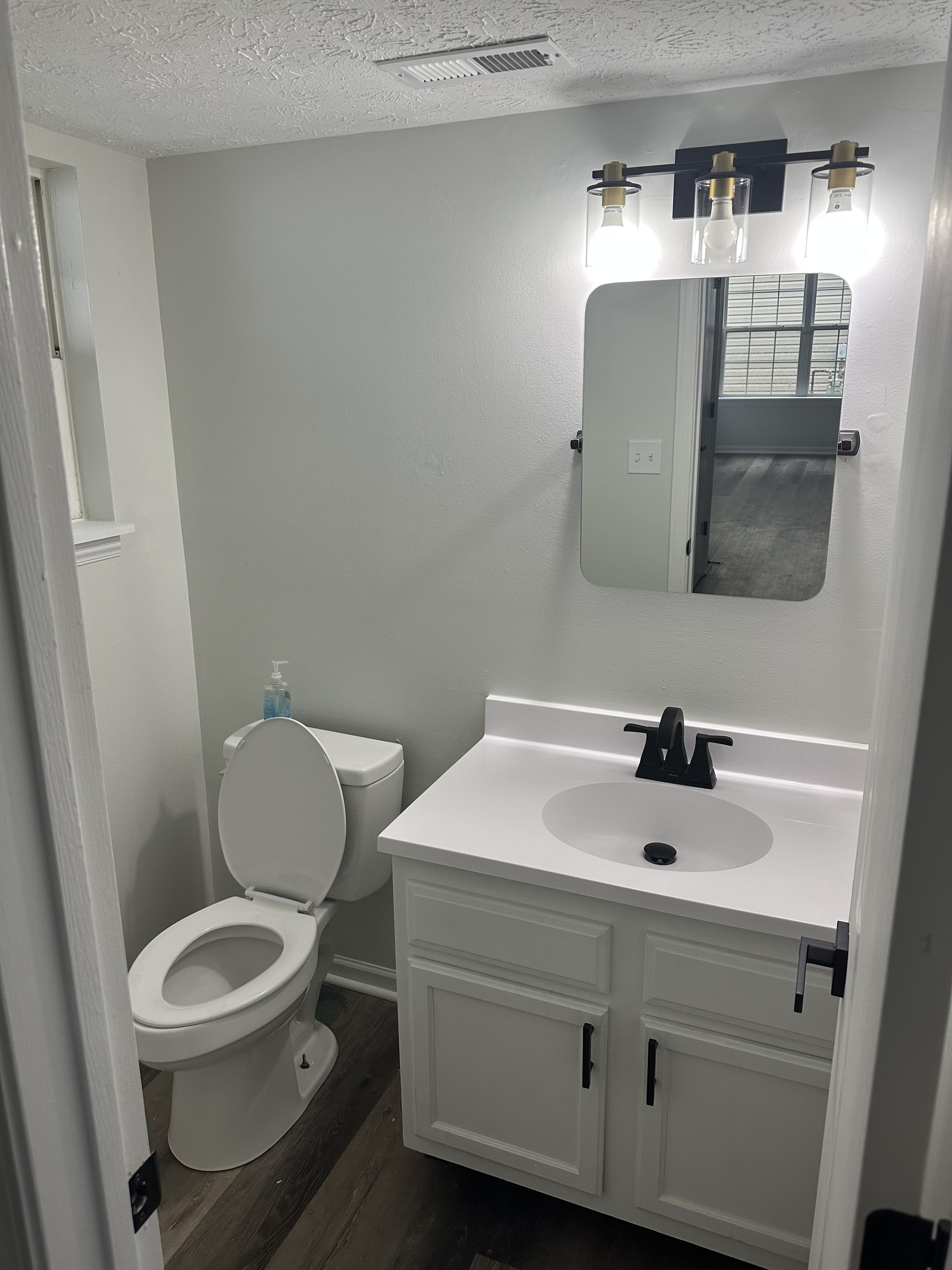 2839 Rothe Lane Indianapolis, IN 46229 - Photo 8 of 21 Gallery Image 8