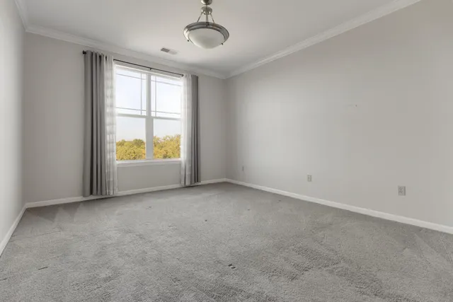 $289,900 | 6995 South Riverwood Boulevard, Unit S301, Franklin, WI 53132