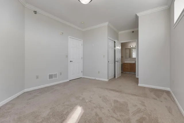 $289,900 | 6995 South Riverwood Boulevard, Unit S301, Franklin, WI 53132