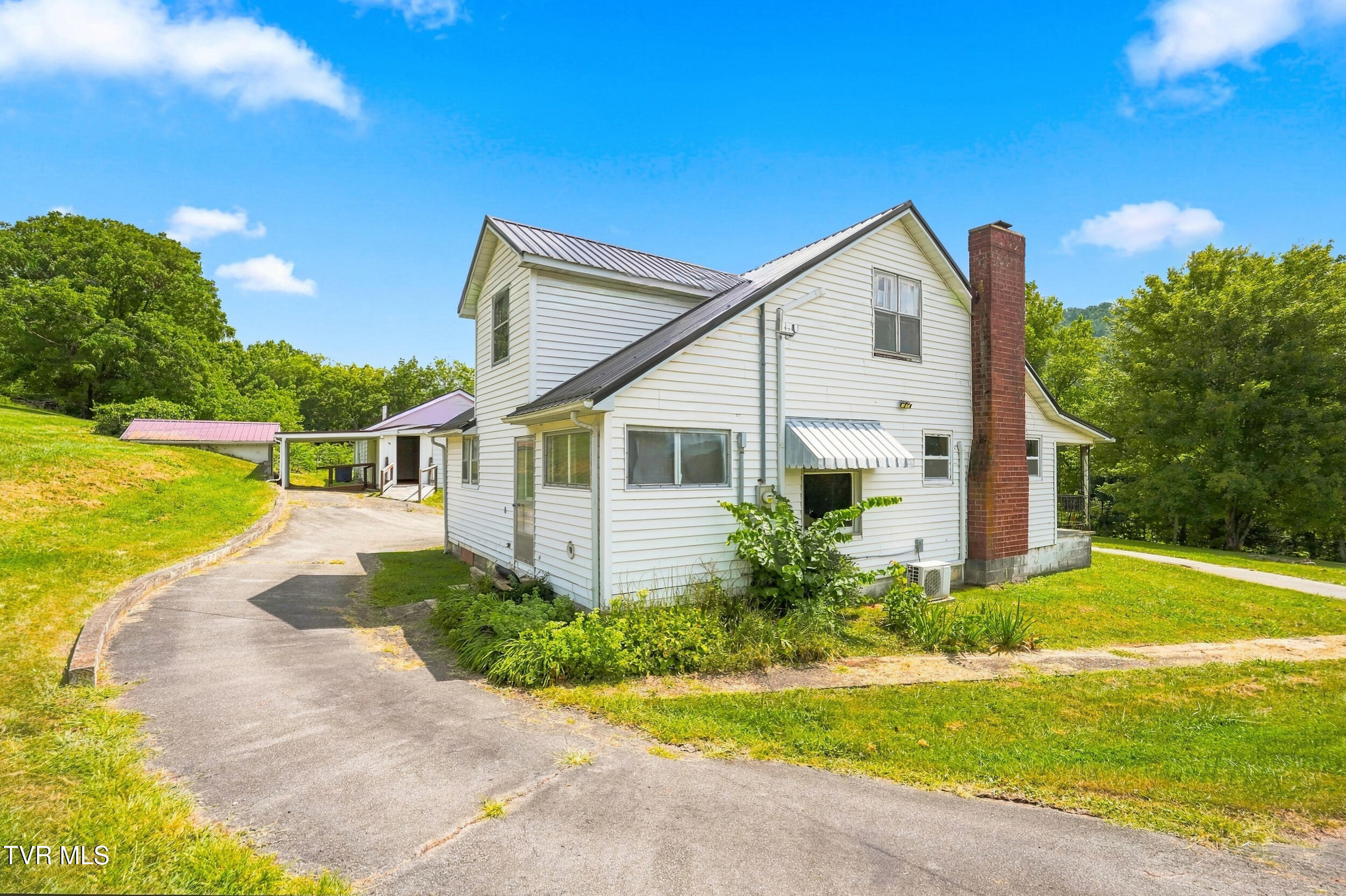 0 Roan Creek Road Butler, TN 37640 - Photo 24 of 51 OB exterior back