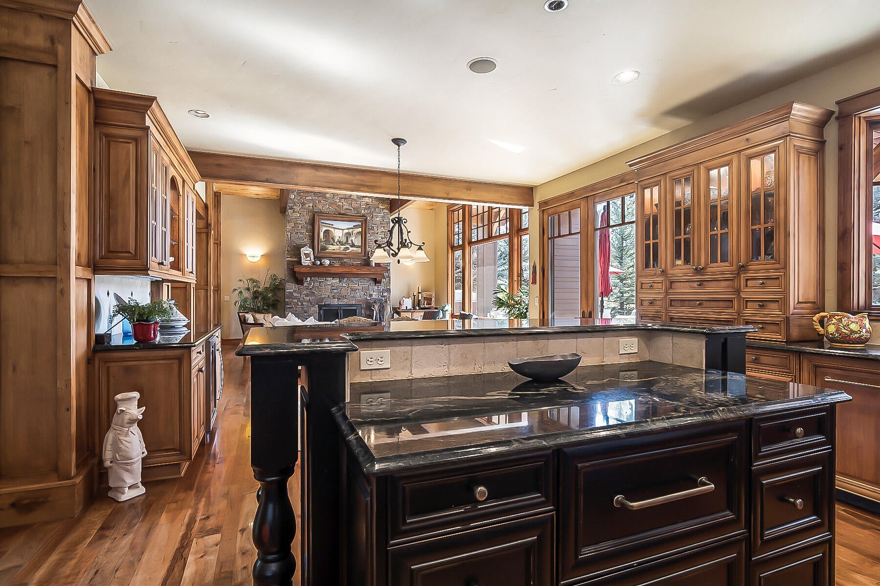 19436 Green Lakes Loop Bend, OR 97702 - Photo 53 of 53 The spacious, open floor plan is perfect for entertaining.