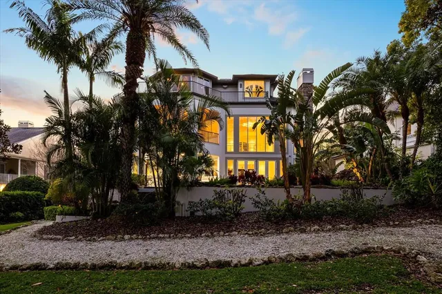 $3,900,000 | 1058 Roundstone Place, Palm Harbor, FL 34683