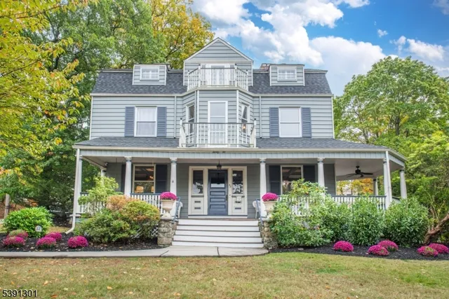 $1,100,000 | 22 Arlington Avenue, Caldwell, NJ 07006