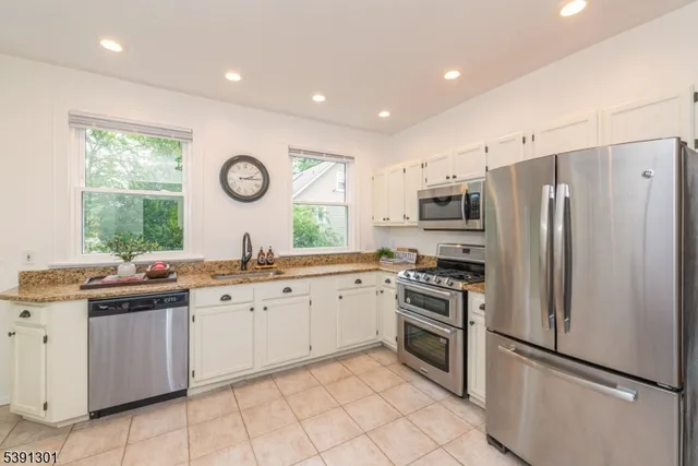 $1,100,000 | 22 Arlington Avenue, Caldwell, NJ 07006