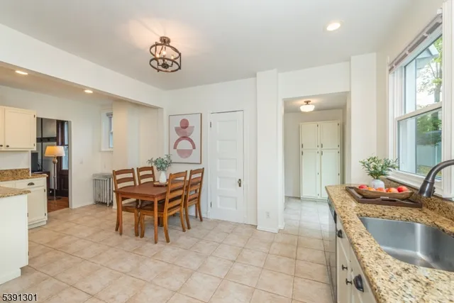 $1,100,000 | 22 Arlington Avenue, Caldwell, NJ 07006