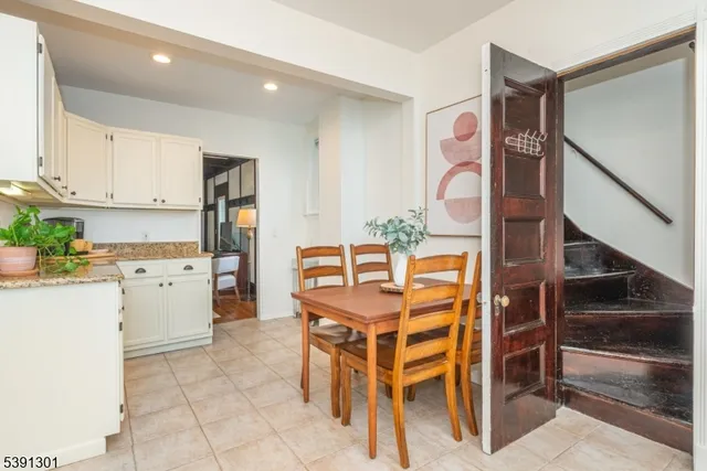 $1,100,000 | 22 Arlington Avenue, Caldwell, NJ 07006