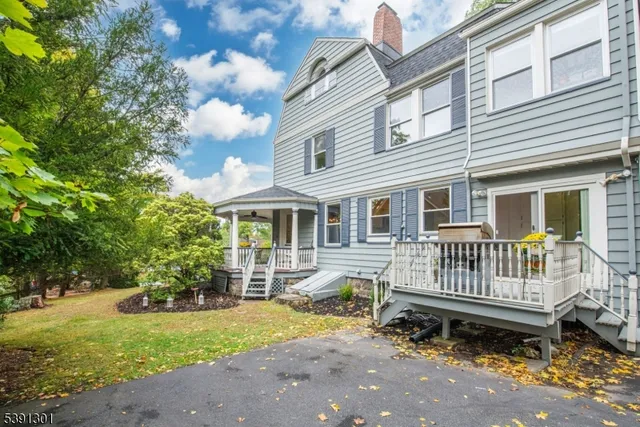 $1,100,000 | 22 Arlington Avenue, Caldwell, NJ 07006