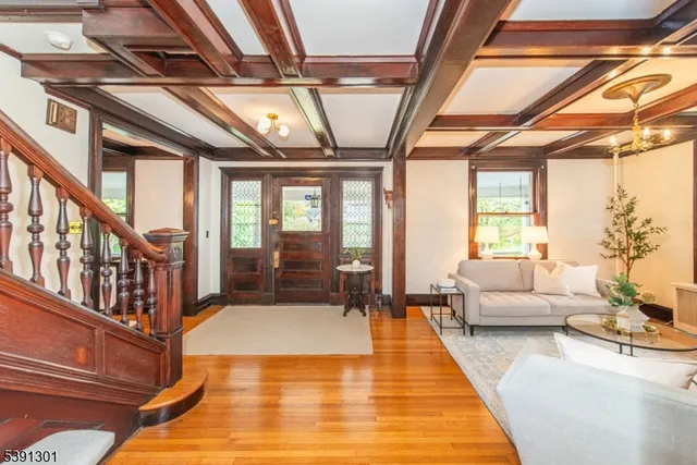 $1,100,000 | 22 Arlington Avenue, Caldwell, NJ 07006