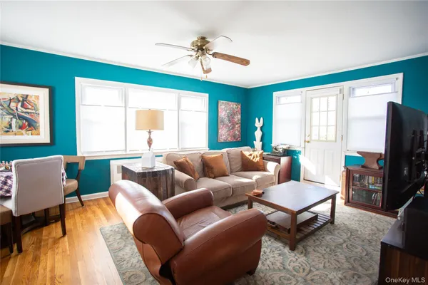 $4,750 | 274 West Walnut Street, Long Beach, NY 11561