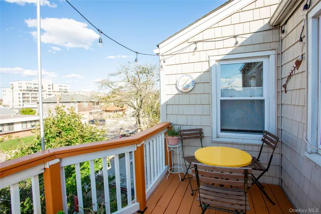 $4,750 | 274 West Walnut Street, Long Beach, NY 11561