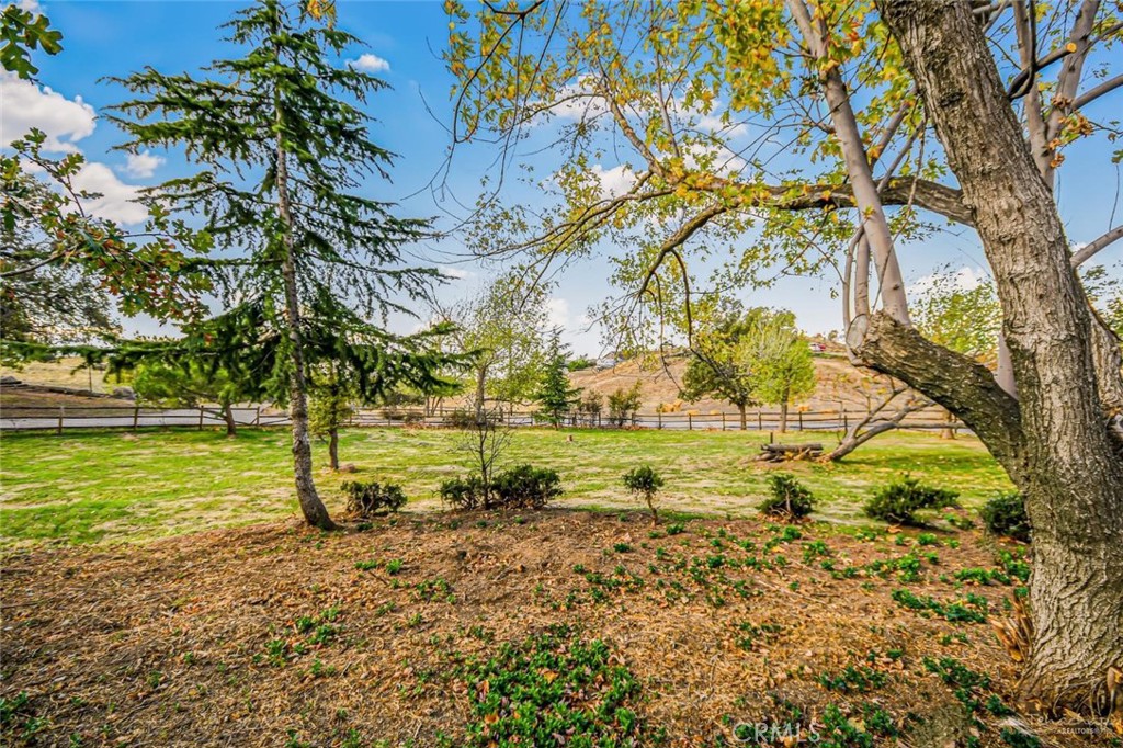 30617 Buckskin Drive Tehachapi, CA 93561 - Photo 23 of 34