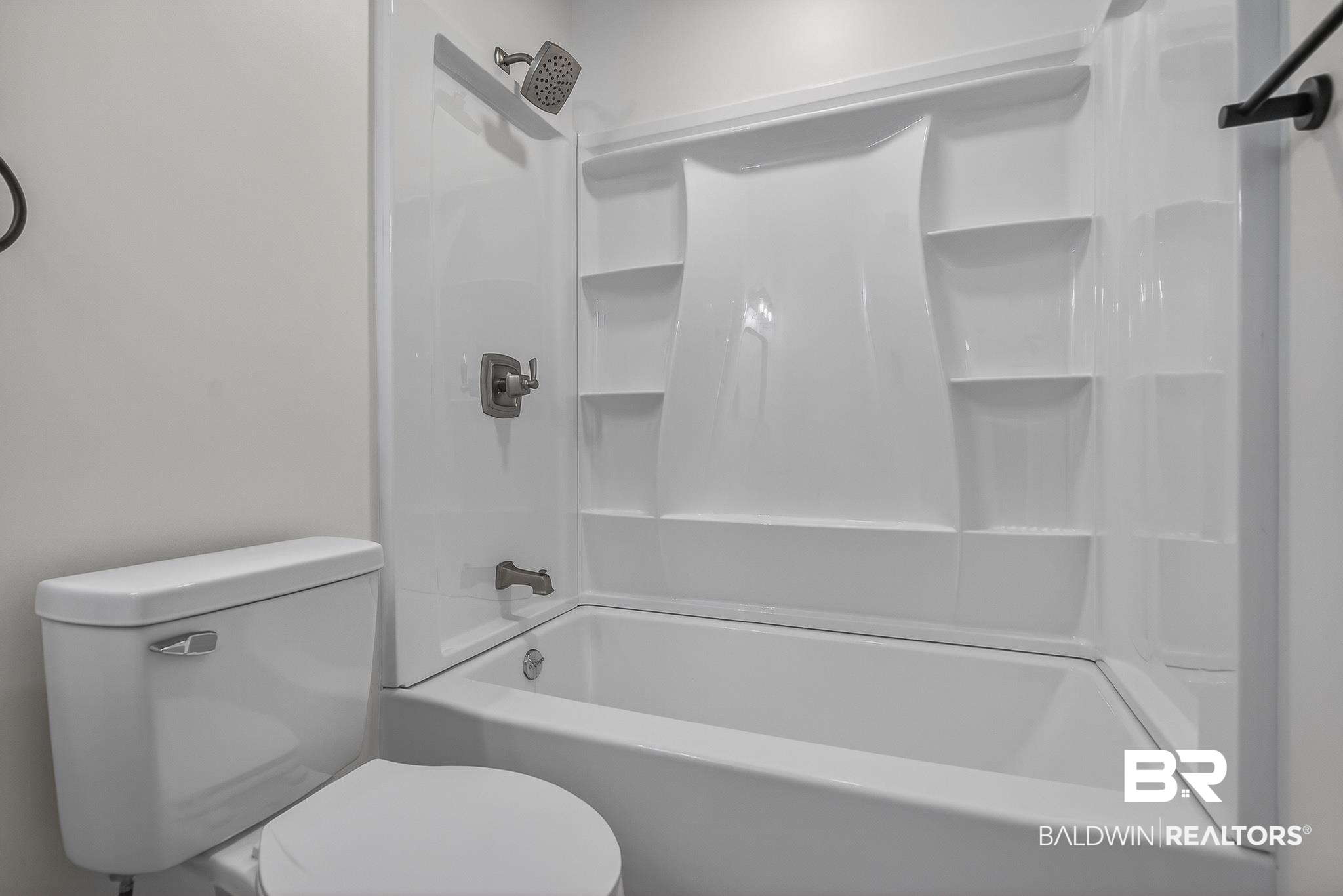 10650 Old Pascagoula Road Theodore, AL 36582 - Photo 37 of 77 Full bath with bathing tub / shower combination and toilet