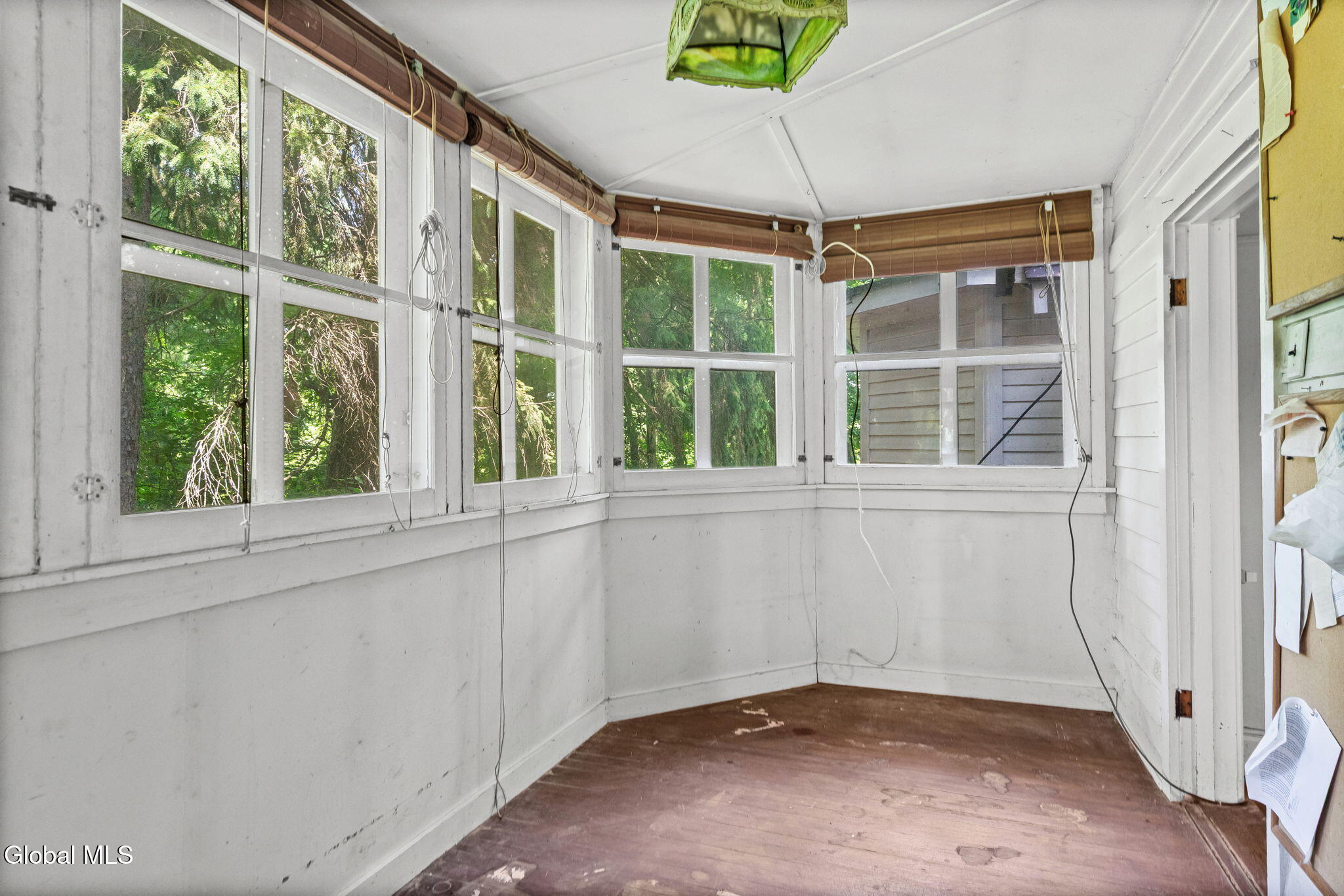 29 Mullens Road Bethlehem, NY 12159 - Photo 36 of 52 28-web-or-mls-29-mullens-rd