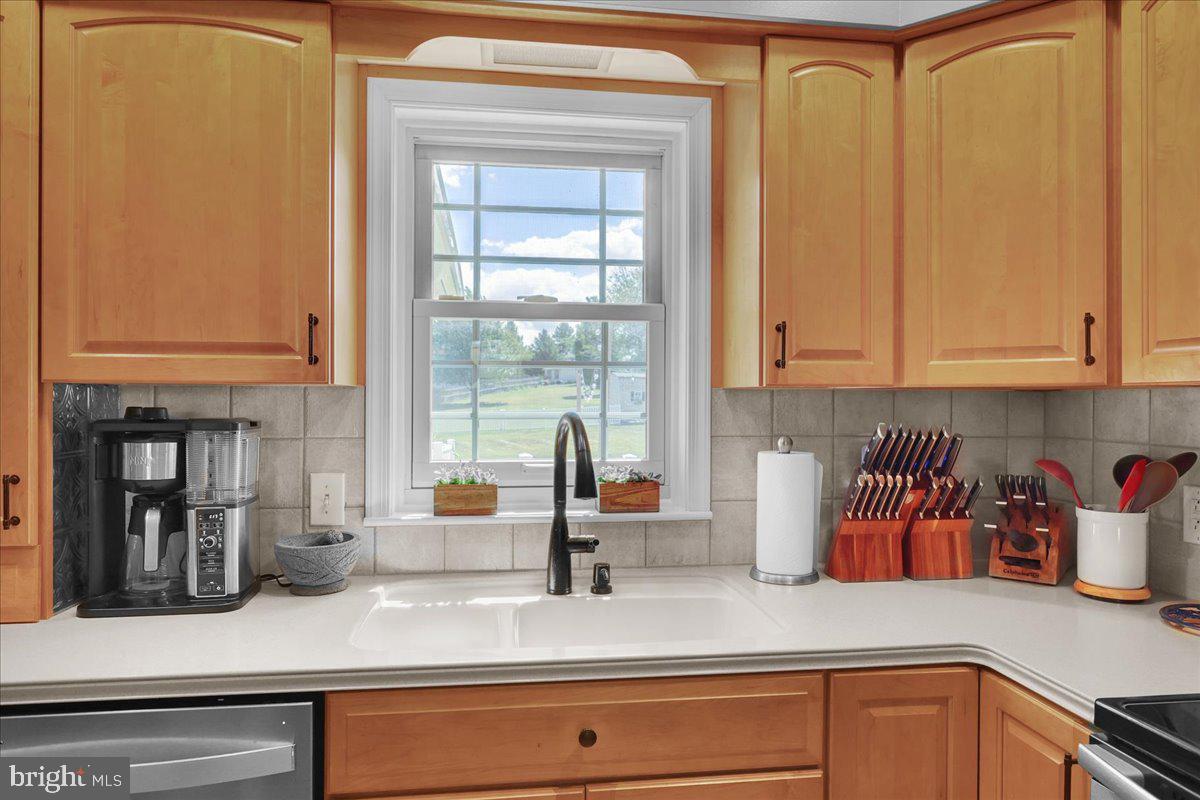 41 Michelle Way Hanover, PA 17331 - Photo 10 of 49 a kitchen with stainless steel appliances granite countertop a sink and cabinets