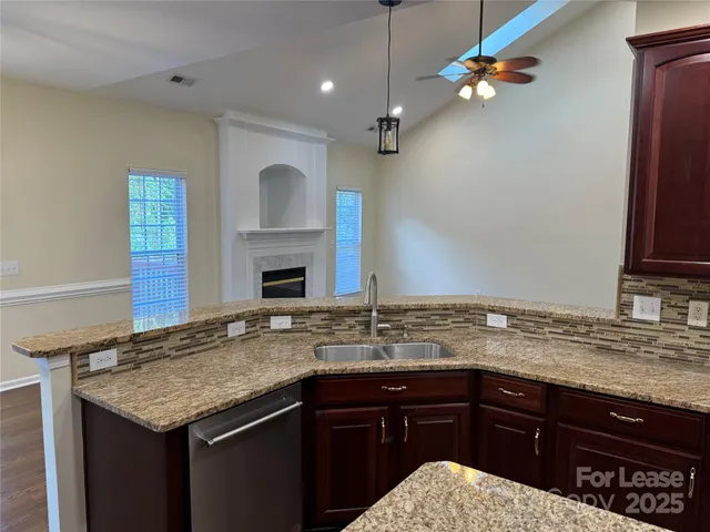 $4,500 | 10822 Chamberlain Hall Court, Charlotte, NC 28277