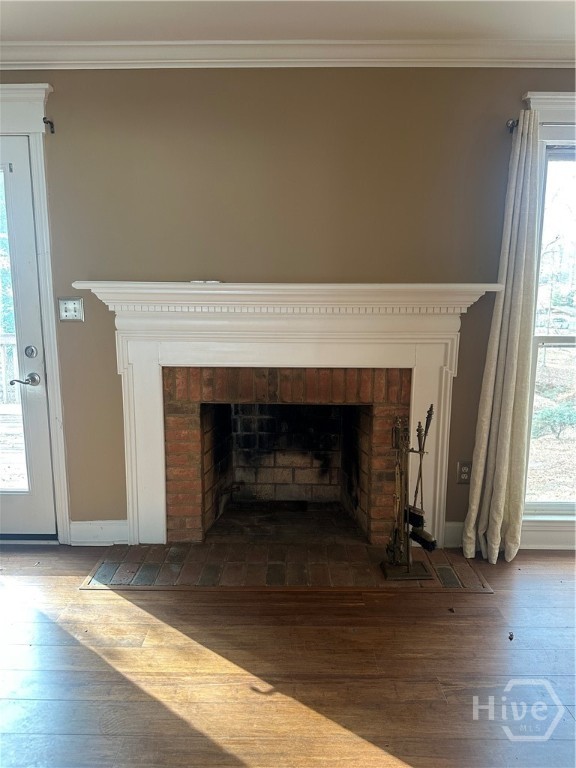 118 Woodhaven Terrace Athens, GA 30606 - Photo 4 of 26 Fireplace on Main