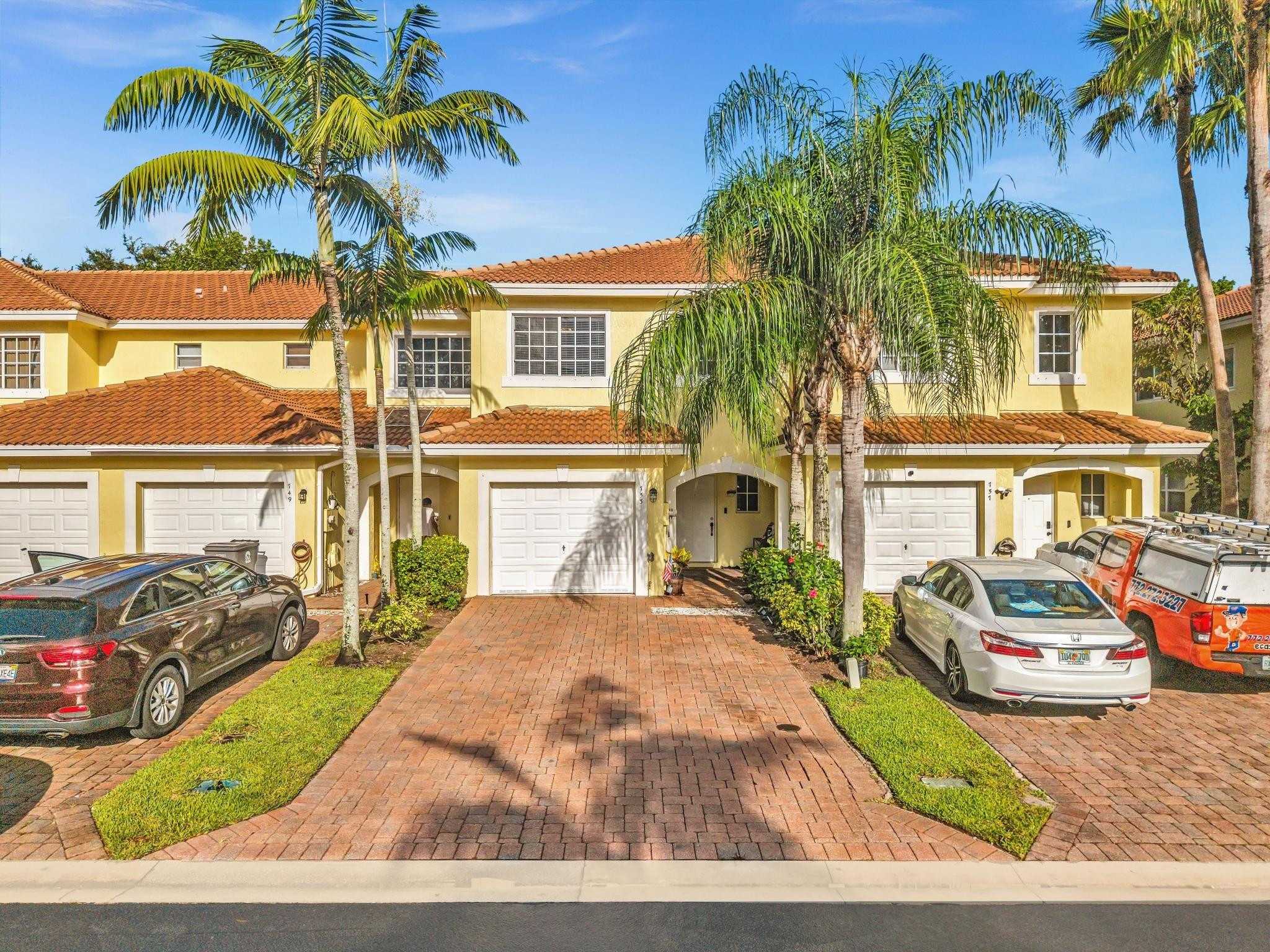 753 Imperial Lake Road, Unit 753 West Palm Beach, FL 33413 - Photo 3 of 52 Photo 3