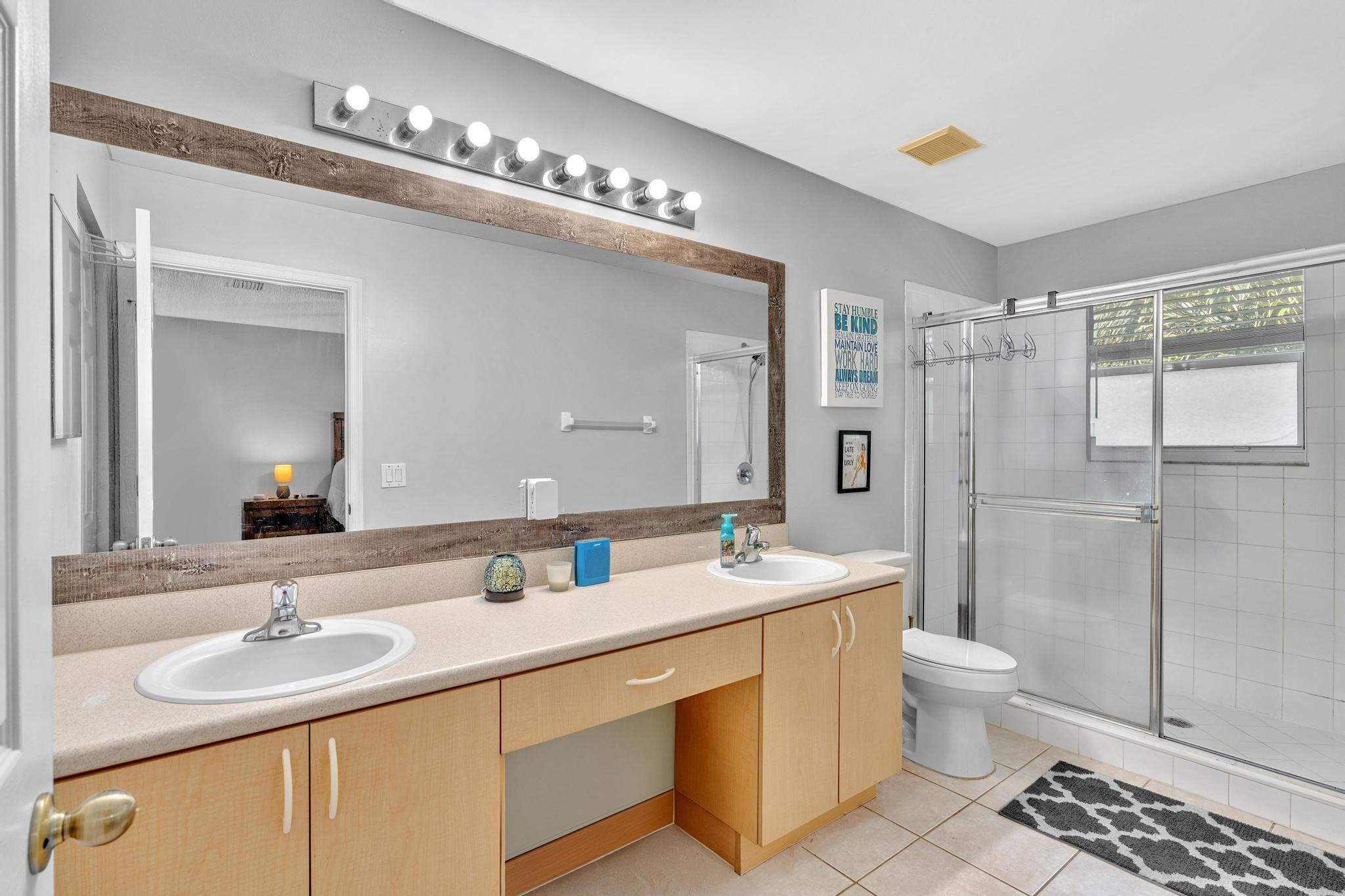 753 Imperial Lake Road, Unit 753 West Palm Beach, FL 33413 - Photo 31 of 52 Photo 31