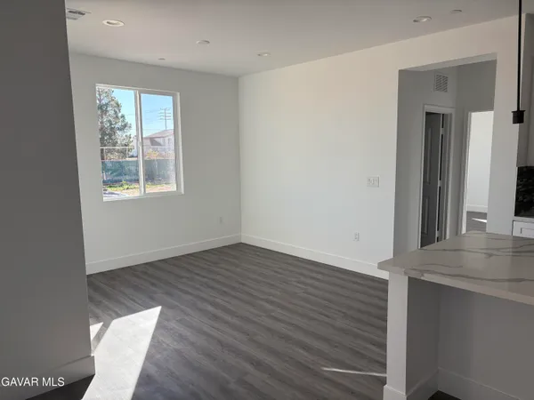 $379,900 | 9010 Heather Avenue, California City, CA 93505