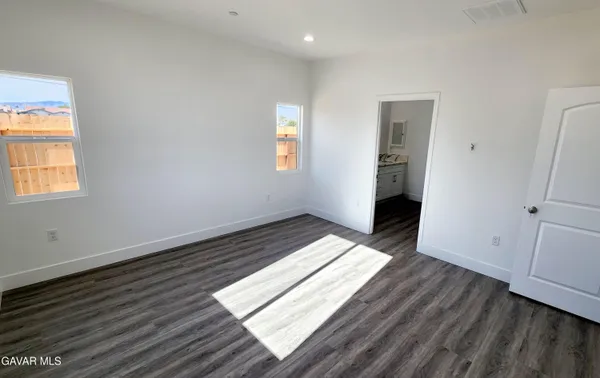 $379,900 | 9010 Heather Avenue, California City, CA 93505