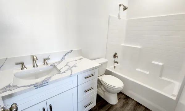 $379,900 | 9010 Heather Avenue, California City, CA 93505