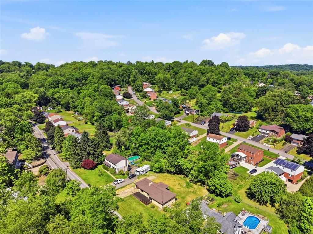 524 McElheny Road Glenshaw, PA 15116 - Photo 39 of 41 an aerial view of multiple house