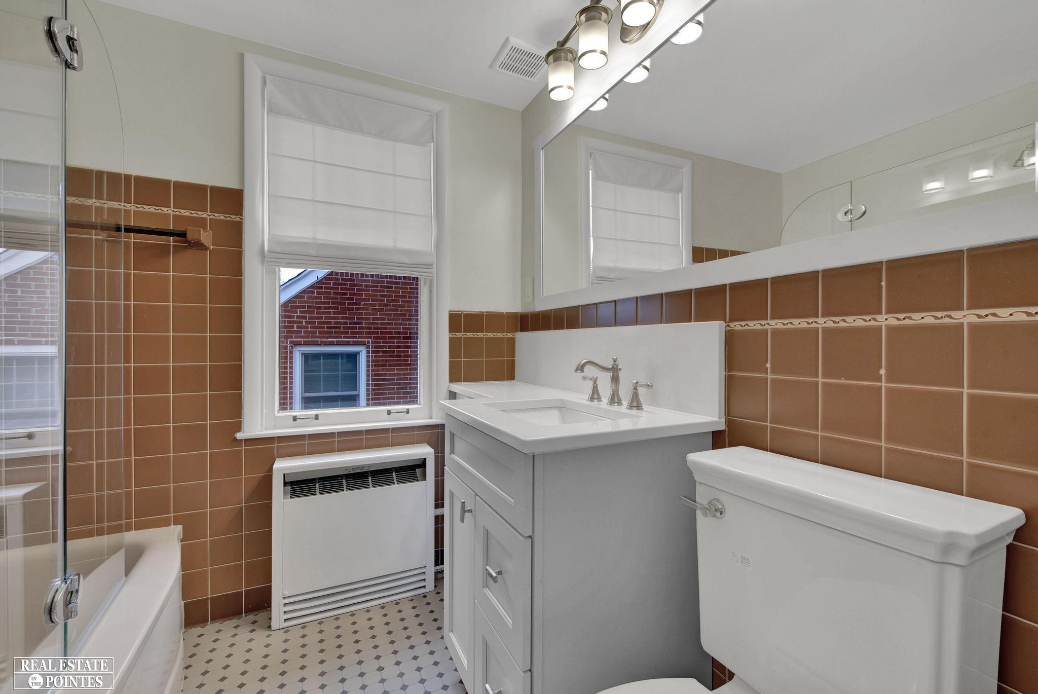 877 Washington Road Grosse Pointe, MI 48230 - Photo 31 of 44