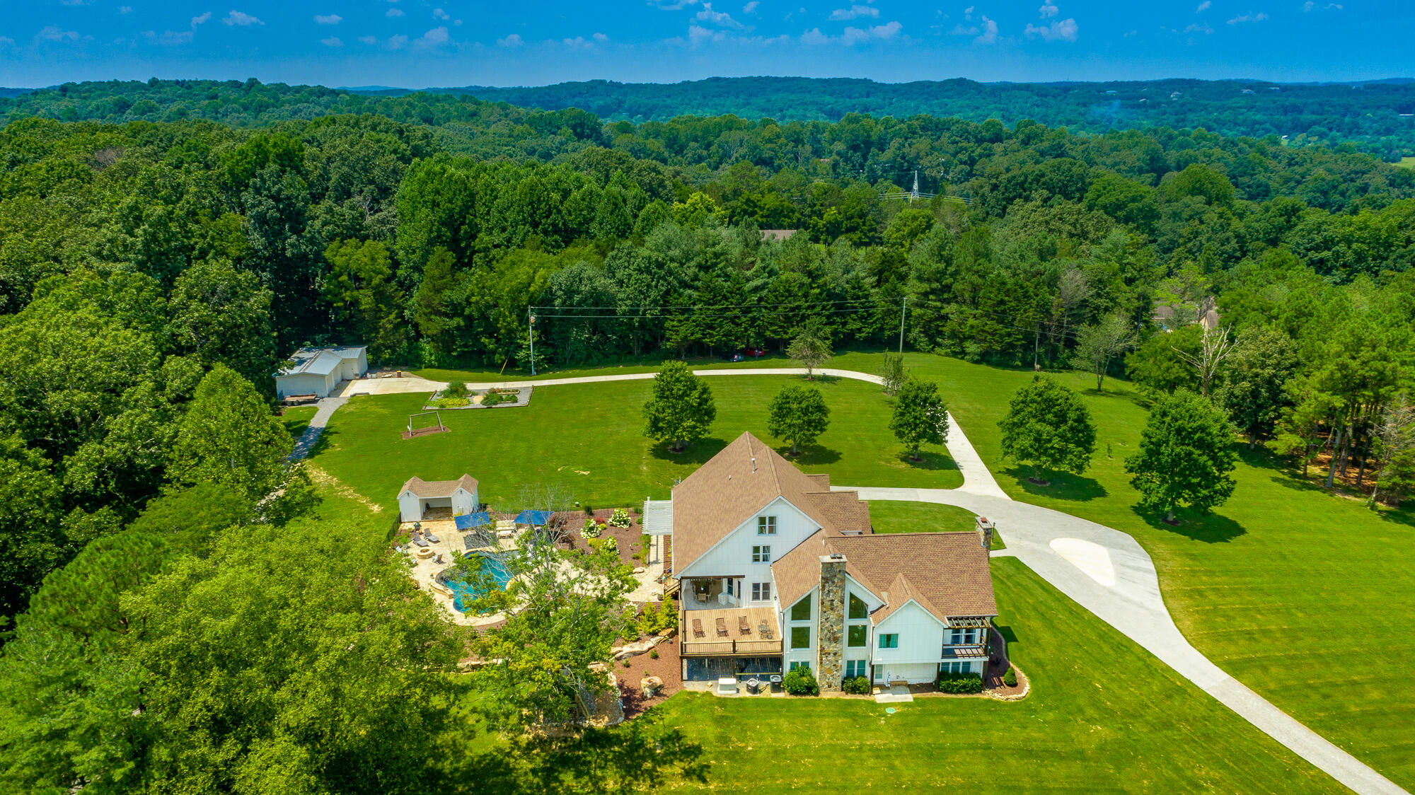 442 Bellfounte Road Northeast Cleveland, TN 37312 - Photo 16 of 179 442 Bellfounte Road NE HD-247