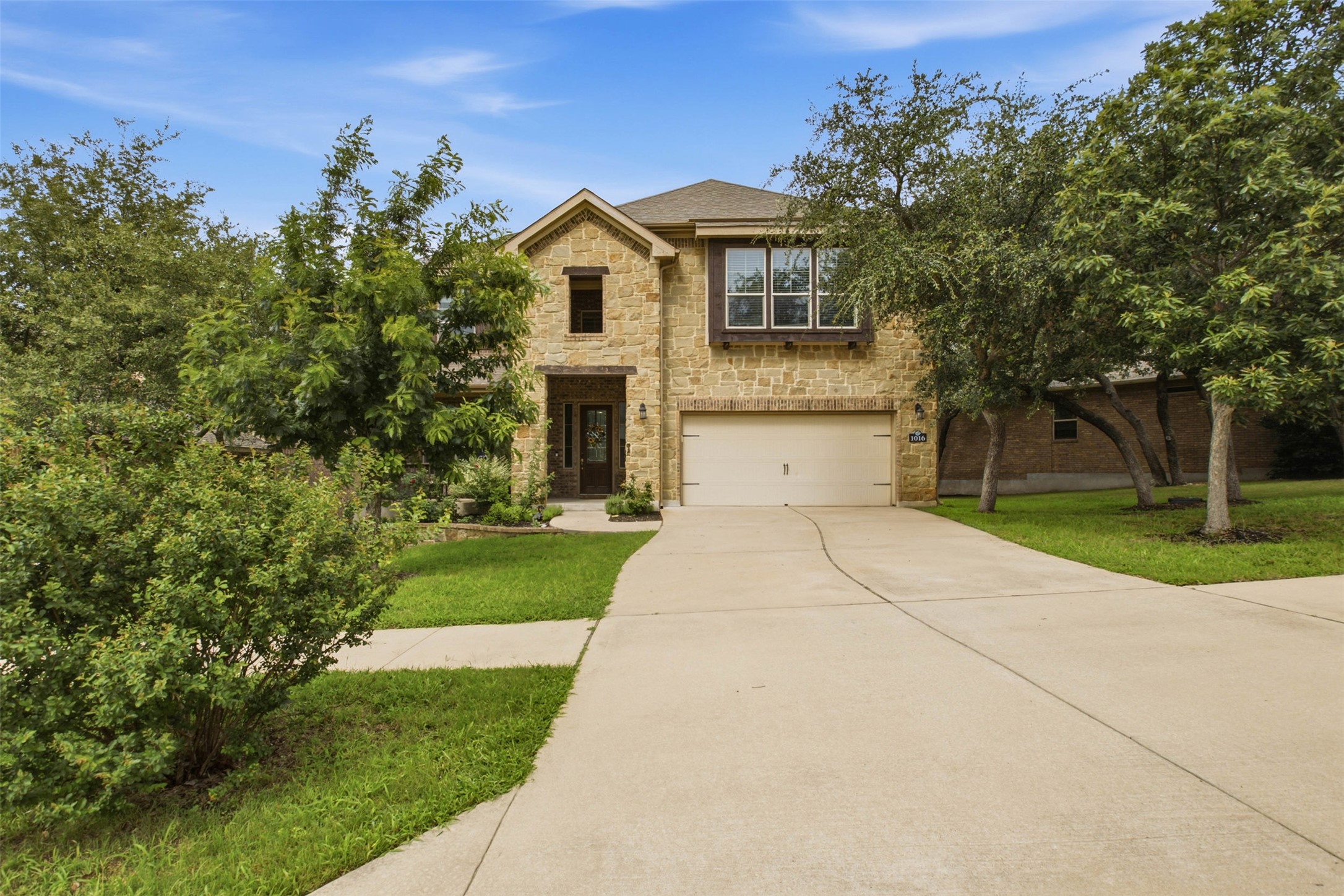1016 Winding Way Drive Georgetown, TX 78628 - Photo 7 of 39