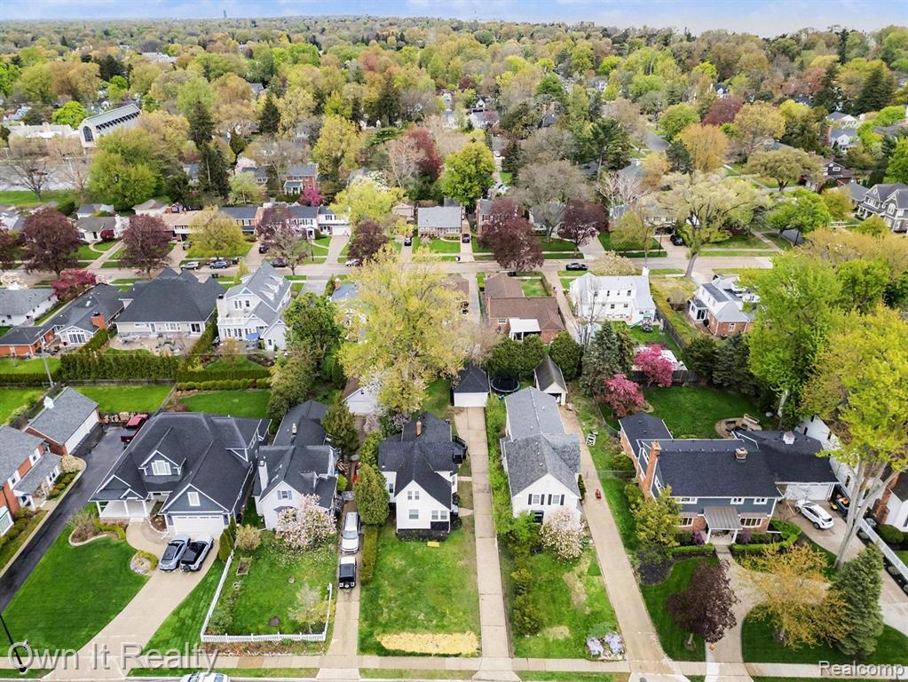 168 Kerby Road Grosse Pointe Farms, MI 48236 - Photo 32 of 36