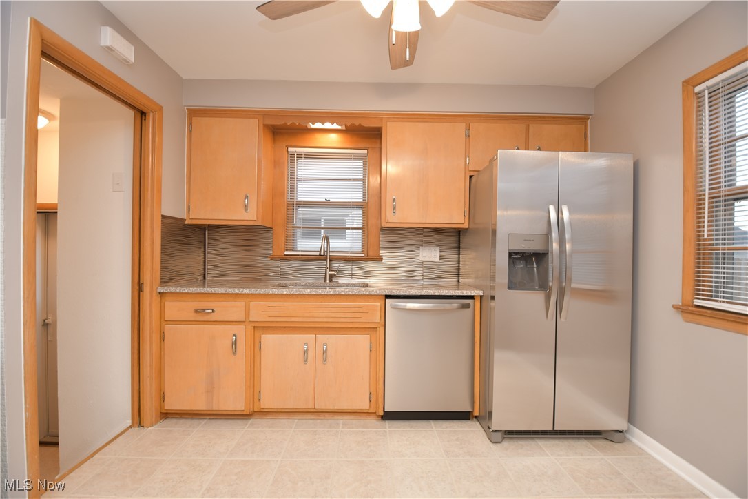30409 Barjode Road Willowick, OH 44095 - Photo 11 of 34