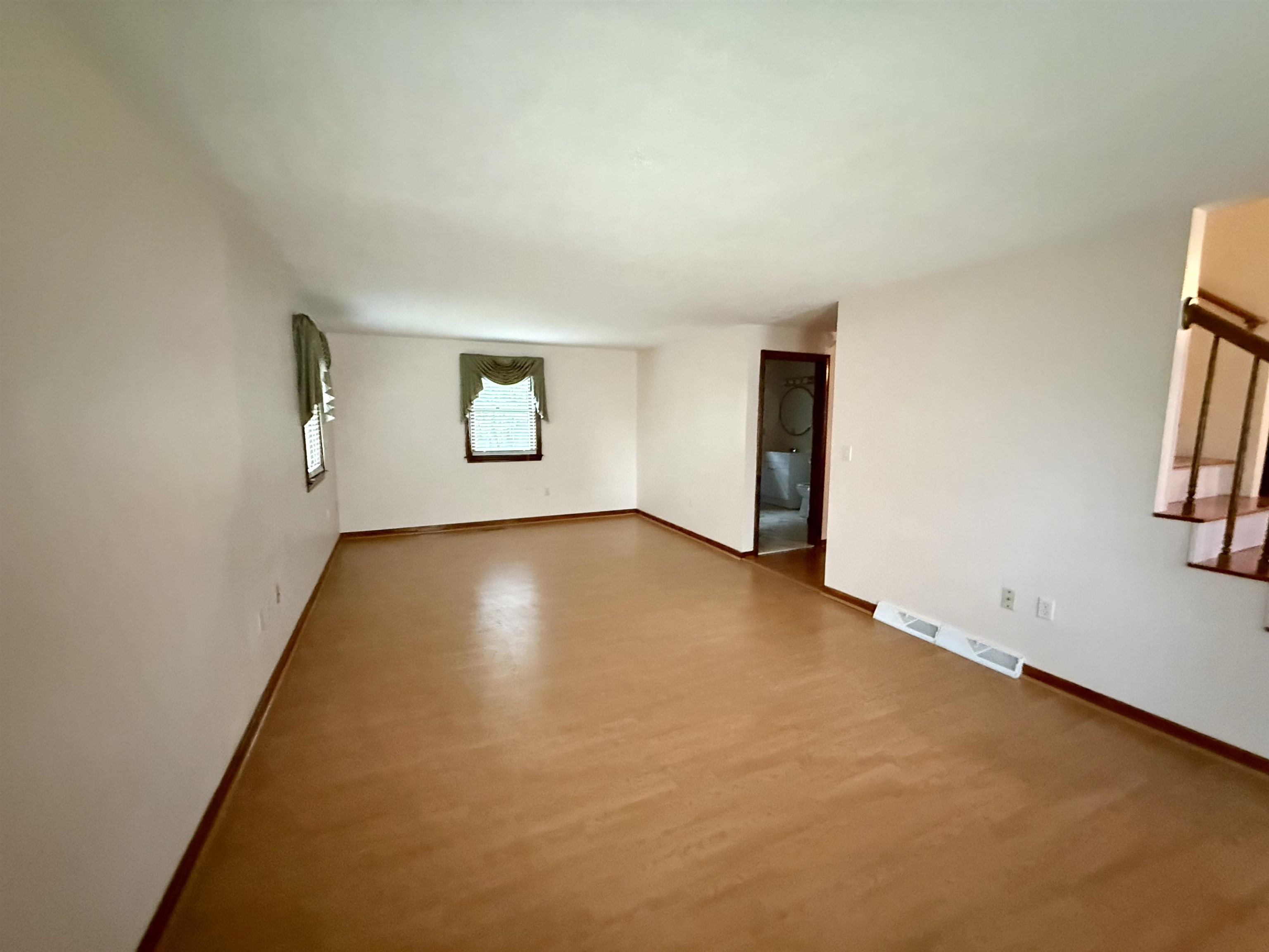 69 Timberline Drive Nashua, NH 03062 - Photo 6 of 27