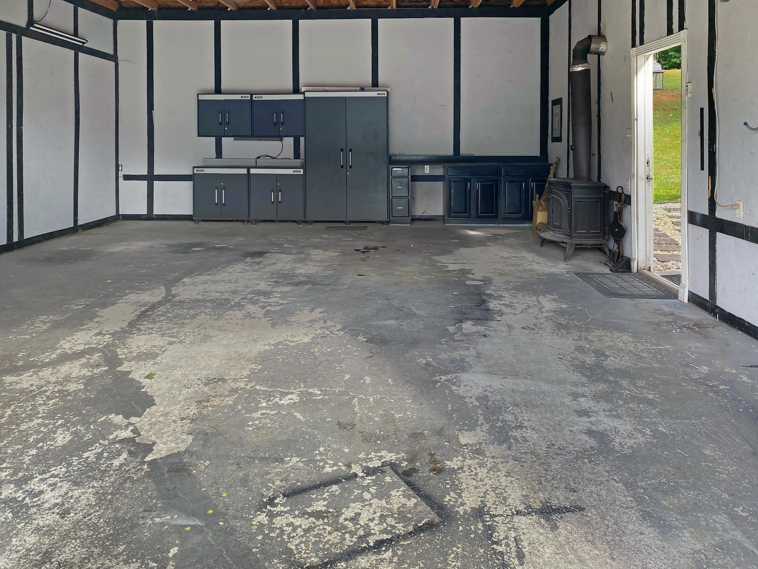 130 Evergreen Road Jonesborough, TN 37659 - Photo 13 of 19 2F990C91-705E-40A2-BCC1-95A3E0373D90