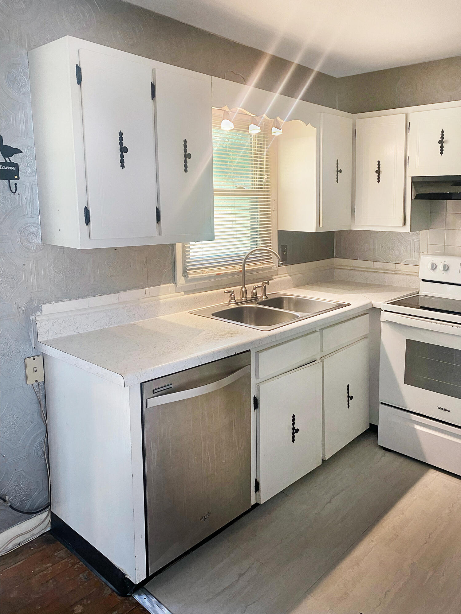 130 Evergreen Road Jonesborough, TN 37659 - Photo 8 of 19 CD1A834B-BBD9-4FE4-B94B-60747F4A0004