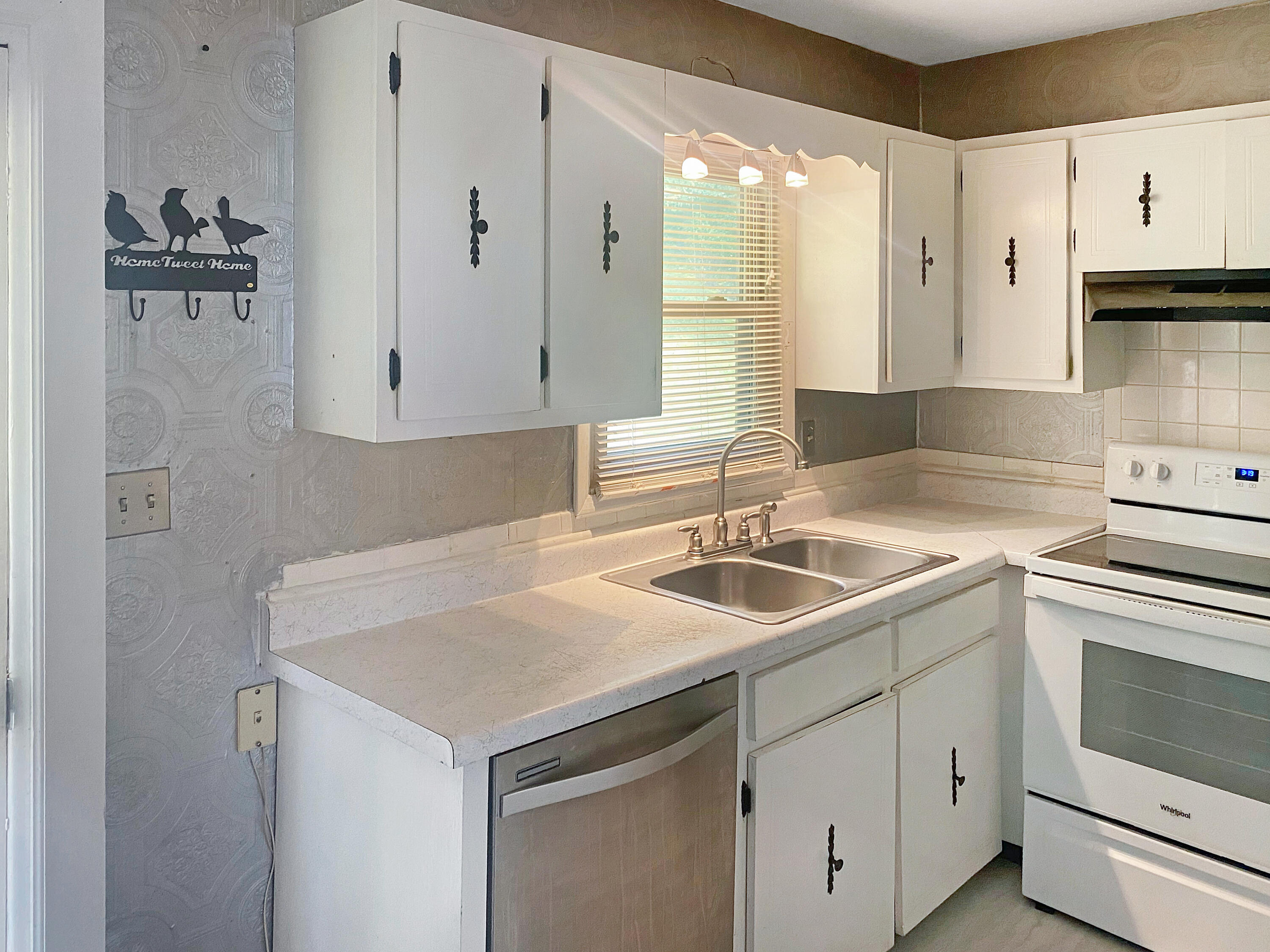 130 Evergreen Road Jonesborough, TN 37659 - Photo 9 of 19 DF2963ED-E8C8-4F22-A474-CE98662F95FA