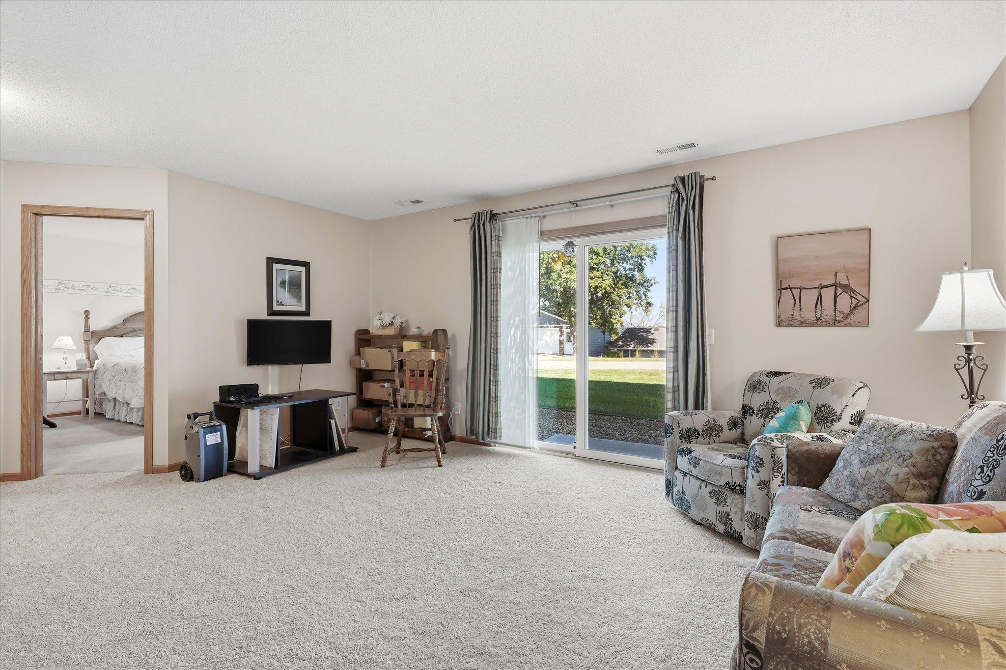 1421 Roberts Road Buffalo, MN 55313 - Photo 34 of 44 Gallery Image 34