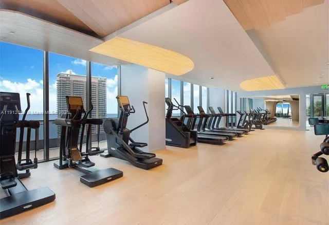 $16,500 | 1000 Brickell Plaza, Unit 3002, Miami, FL 33131