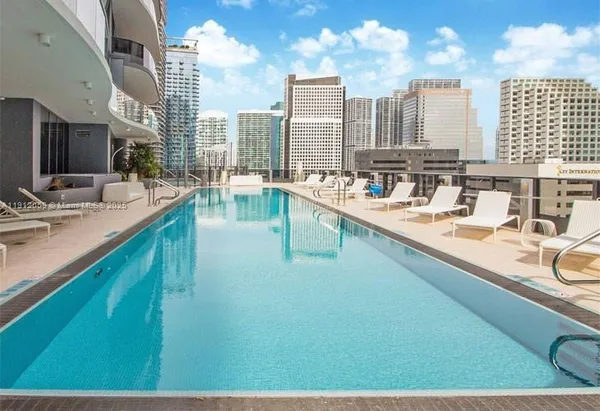$15,500 | 1000 Brickell Plaza, Unit 3002, Miami, FL 33131