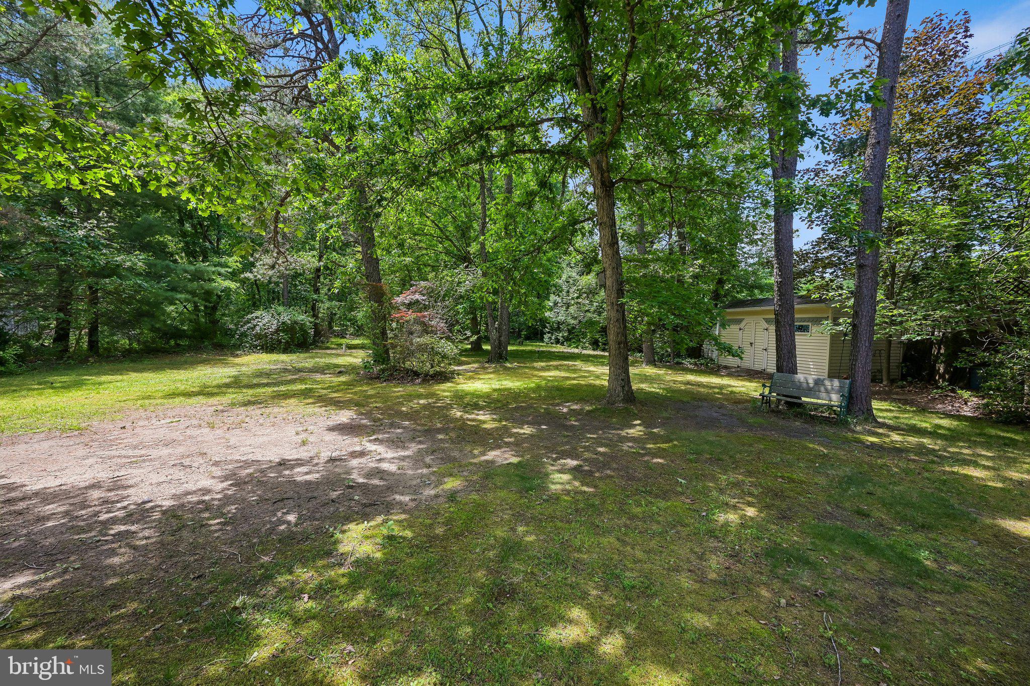 27 Fripps Road Sicklerville, NJ 08081 - Photo 6 of 26 Exterior rear yard