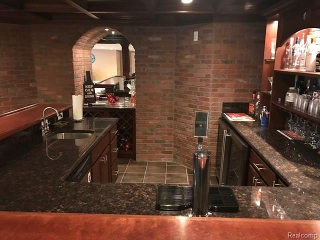 60530 Balmoral Way Rochester, MI 48306 - Photo 59 of 80 IMG_9907.JPG