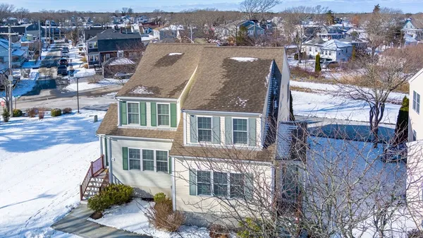 $425,000 | 3 Carleton Street, Unit 3, Wareham, MA 02558