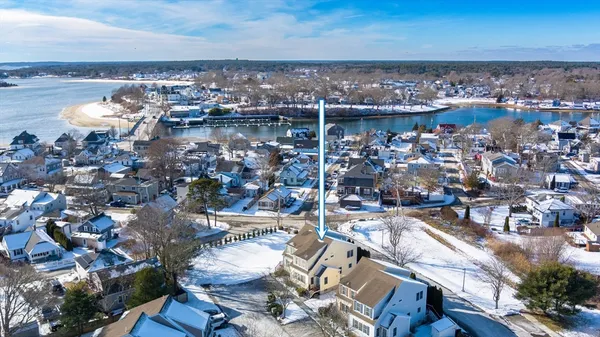 $425,000 | 3 Carleton Street, Unit 3, Wareham, MA 02558