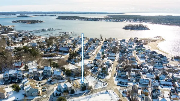 $425,000 | 3 Carleton Street, Unit 3, Wareham, MA 02558
