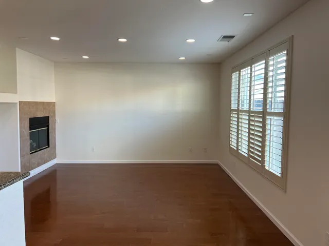 $3,400 | 1112 Park W Drive, Pittsburg, CA 94565