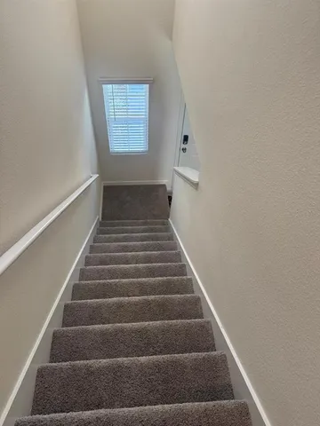 $2,200 | 2935 Brie Hammock Bend, Harmony, FL 34773