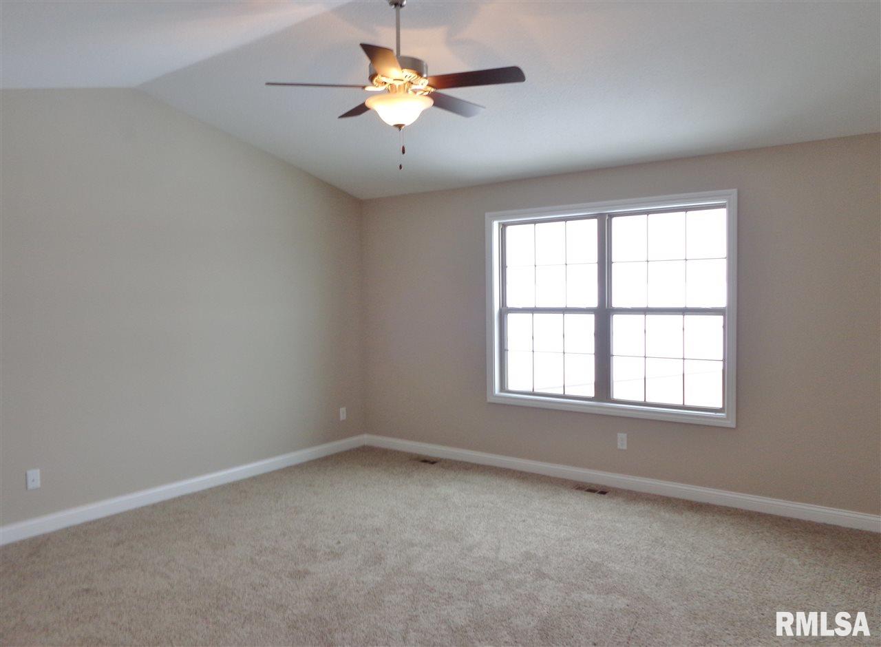 746 Labrador Way Washington, IL 61571 - Photo 23 of 31 Gallery Image 23