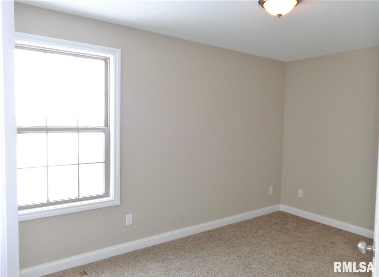 746 Labrador Way Washington, IL 61571 - Photo 29 of 31 Gallery Image 29