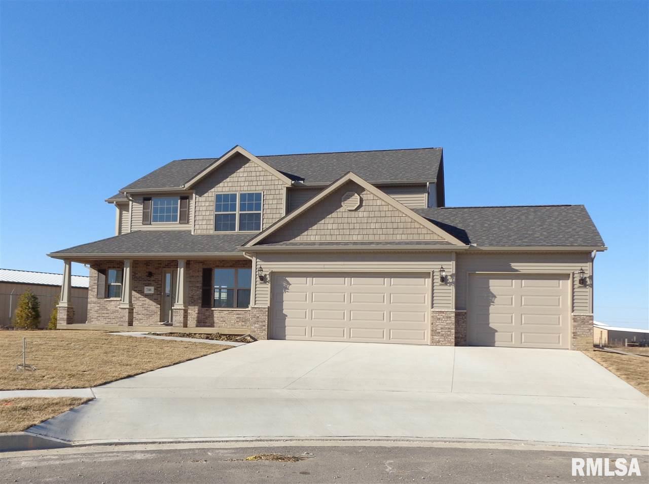 746 Labrador Way Washington, IL 61571 - Photo 3 of 31 Gallery Image 3