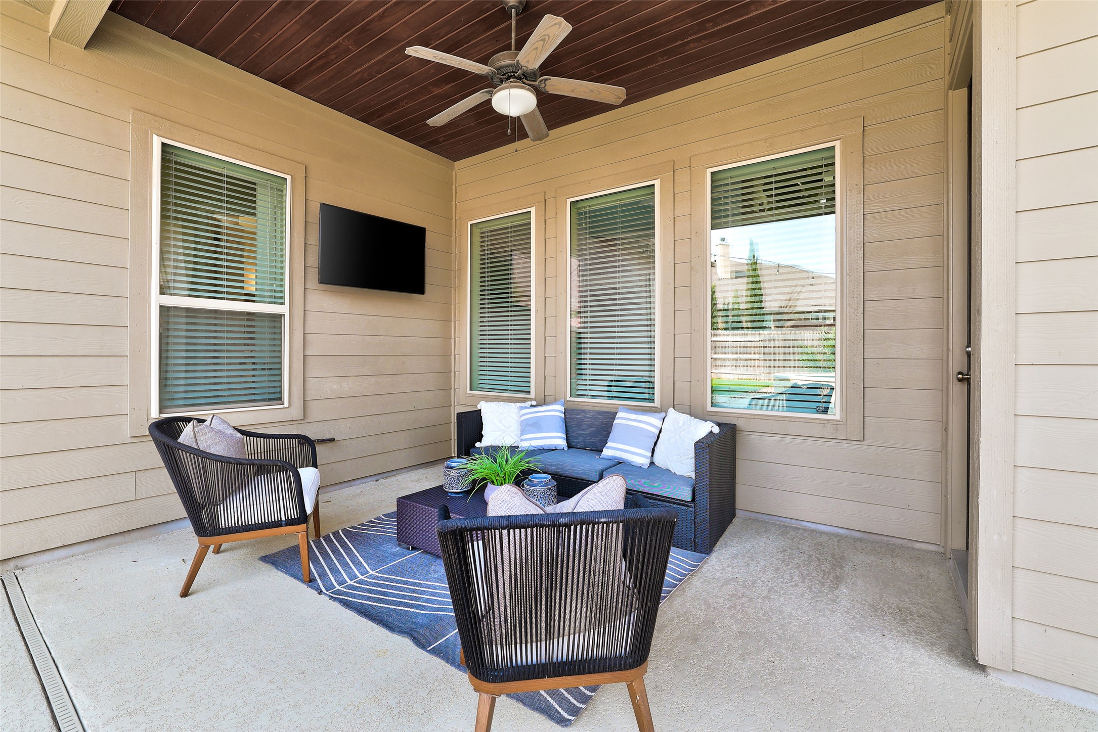 3020 Columbus Loop Round Rock, TX 78665 - Photo 39 of 40 View of covered patio